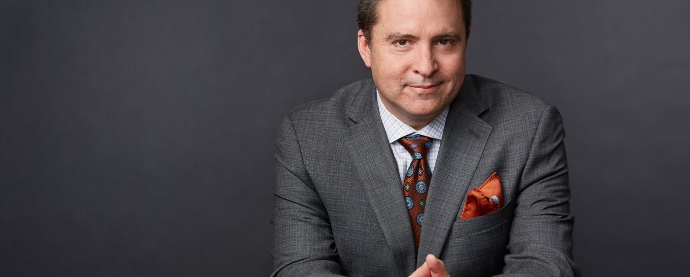 WEB sRGB 20190401 Robert P Jones26086